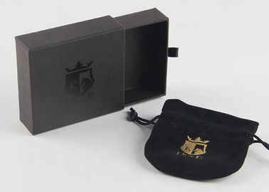 Het zwarte van de Gift Verpakkende Dozen van de Kleurenluxe Embleem van Cutsomized Opnieuw te gebruiken voor Armband leverancier