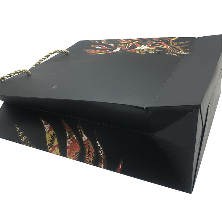 Van het PapierBoodschappentassen van het linthandvat Groot Zwart de Kleuren Kartonnen Materiaal leverancier