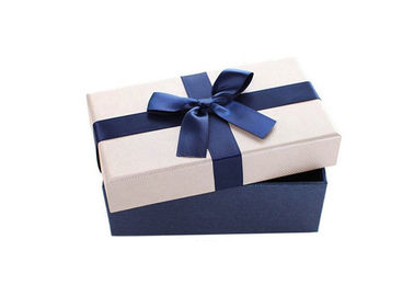 Good price De Gift van de parfumluxe Verpakkingsvakjes Rekupereerbare Document Materiële Rechthoekige Vorm online